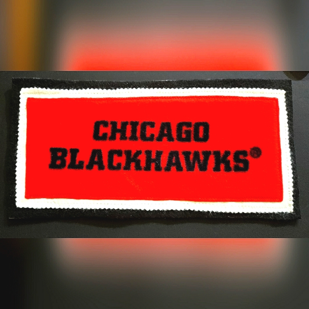 NEW (1) NHL "Chicago BlackHawks" Hockey Patch/Emblem/Appliqué! 12" x 6" Sew-On.